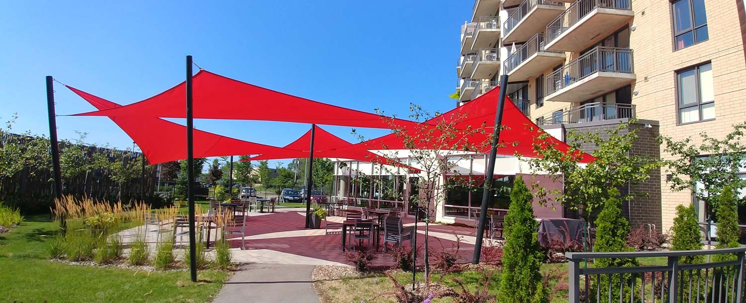 Condo red shade sails