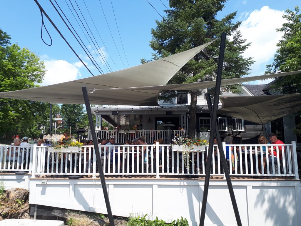 restaurant shade sails design